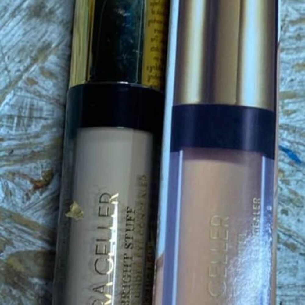 Laura Geller The Bright Stuff Illuminating Under Eye Concealer